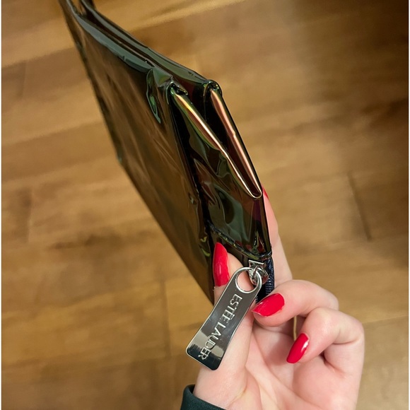 💘BRAND NEW ESTÉE LAUDER MAKEUP BAG💘 - Picture 4 of 4